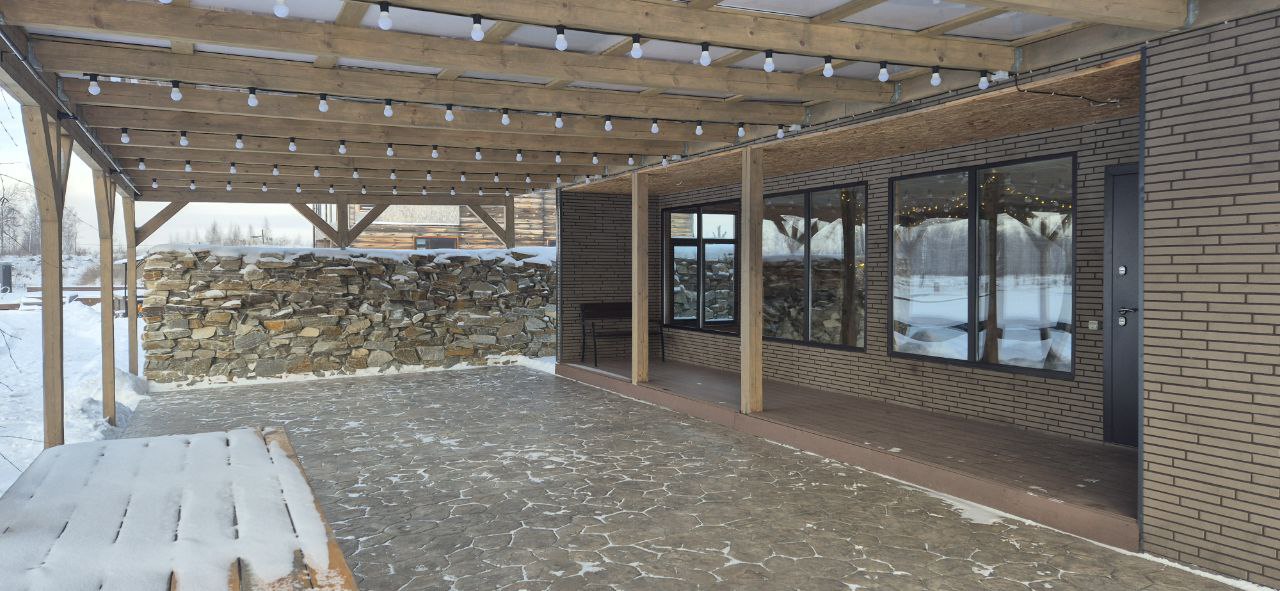 Снять коттедж дом №2 - Вид дома снаружи, зима, ракурс 2 Снять коттедж дом №2 - Вид дома снаружи, зима, ракурс 2